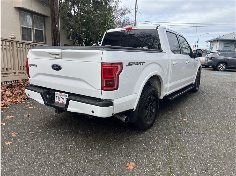 Used 2017 Ford F150 Lariat RWD image 6