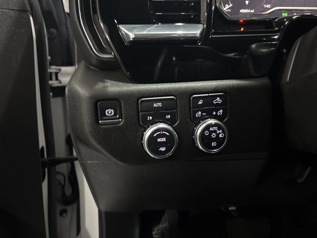 Used 2025 GMC Sierra 1500 SLT image 14