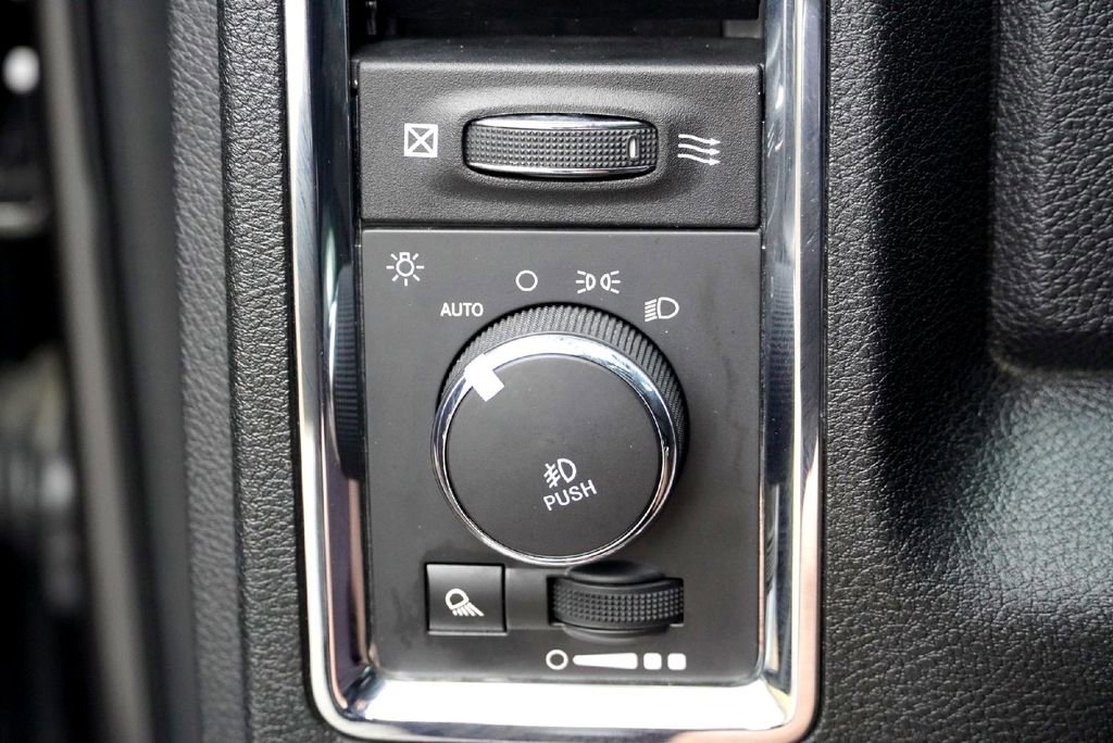 Used 2017 RAM 2500 Laramie w/ Sport Appearance Group image 26