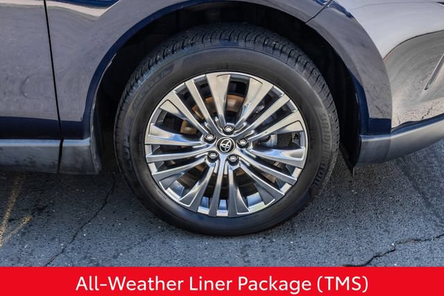 Certified 2021 Toyota Venza Limited w/ Advanced Technology Package AWD/4WD image 9