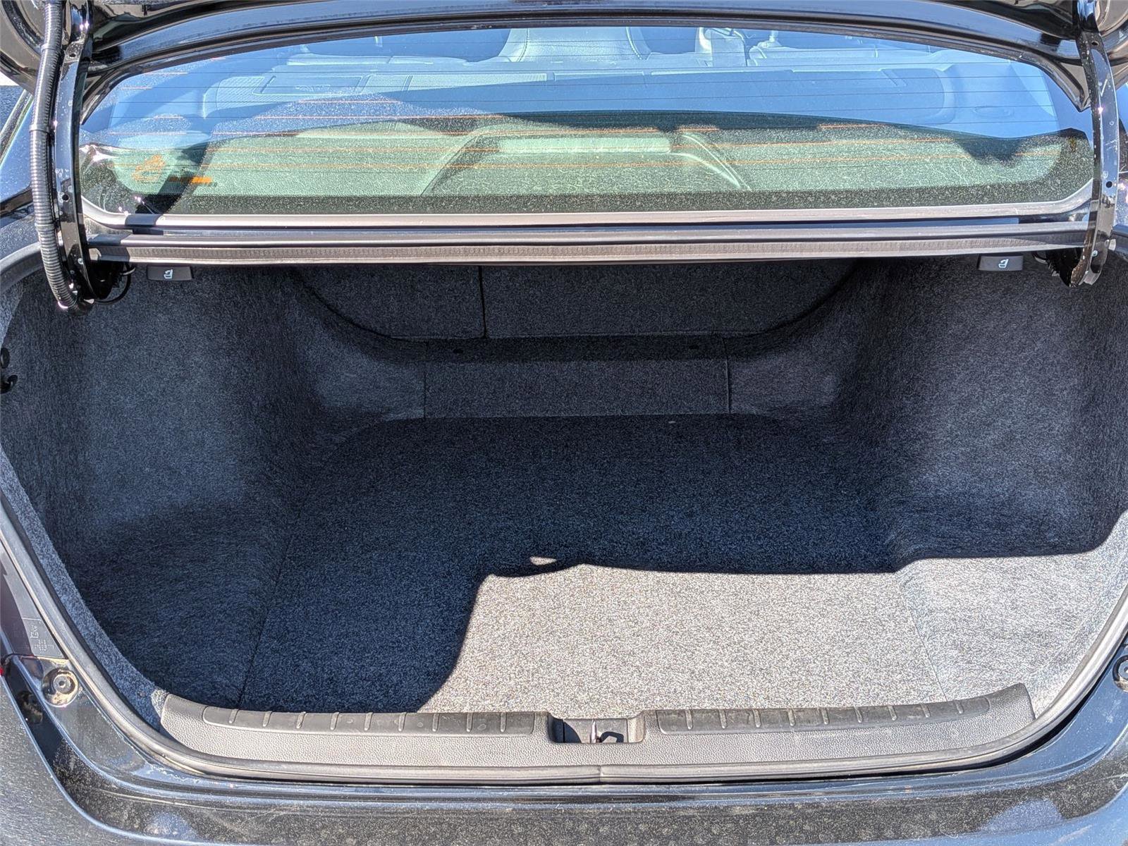 Used 2022 Honda Accord EX-L image 31
