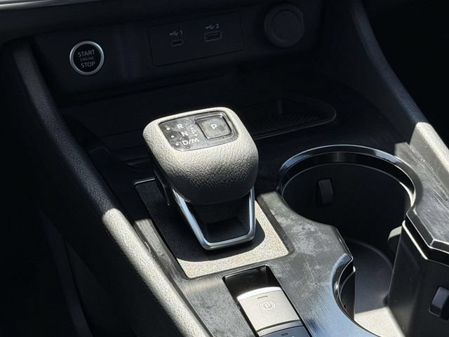 Used 2023 Nissan Rogue SV AWD/4WD image 22