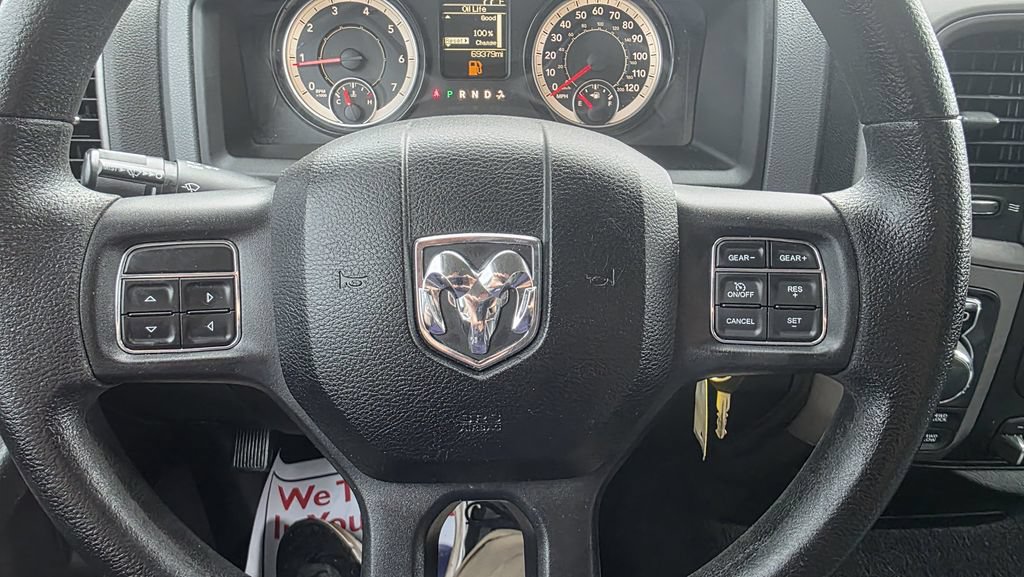 Used 2019 RAM 1500 Express AWD/4WD image 16
