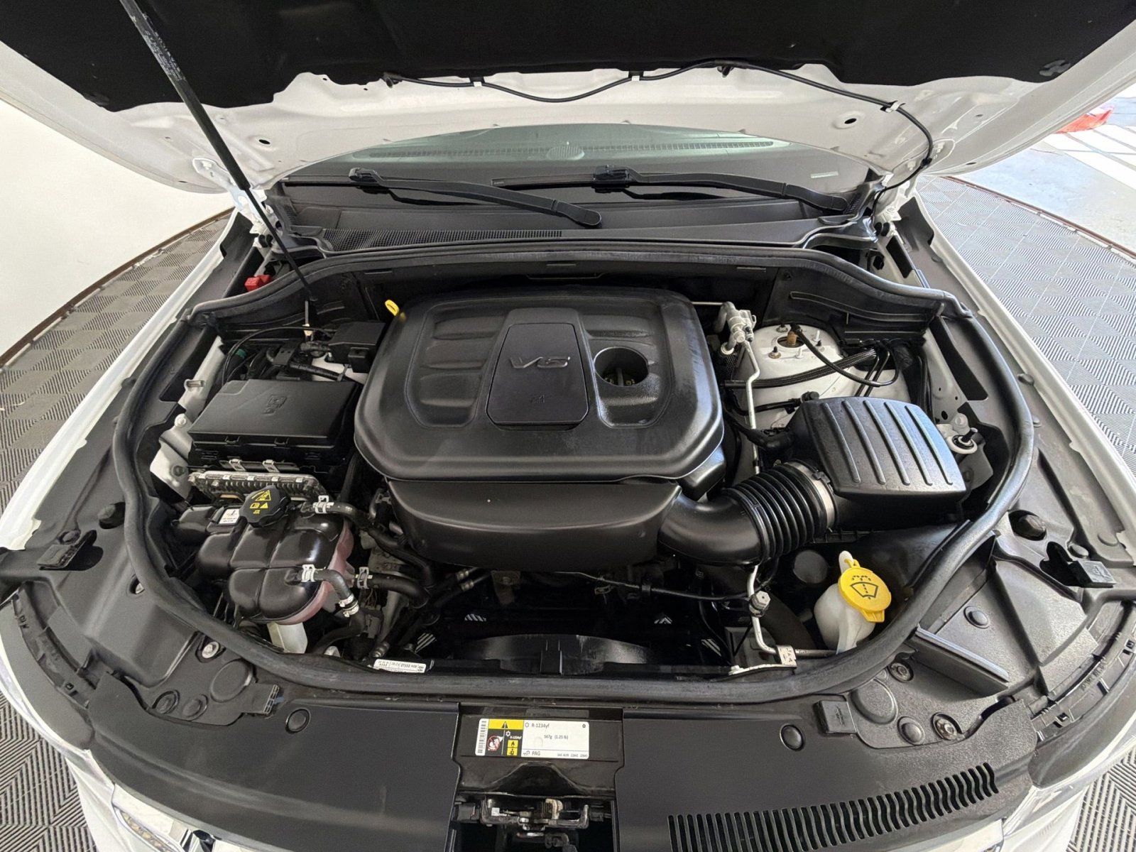 Used 2020 Jeep Grand Cherokee Overland image 28