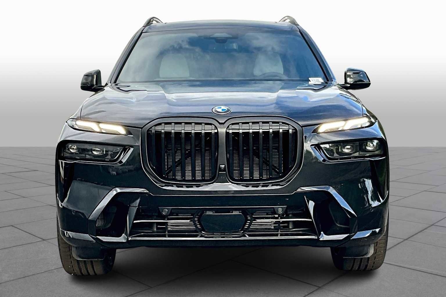 New 2026 BMW X7 xDrive40i w/ M Sport Package image 3