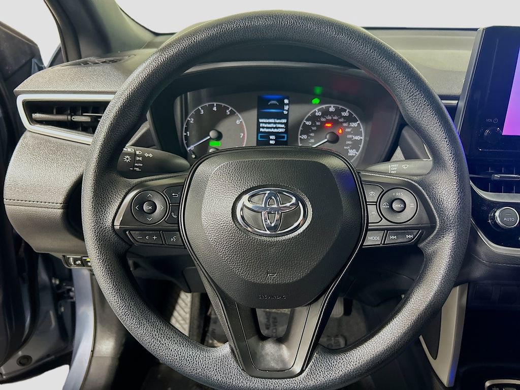 Used 2024 Toyota Corolla Cross AWD Hybrid image 9