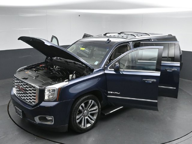 Used 2018 GMC Yukon XL Denali w/ Denali Ultimate Package AWD/4WD image 55