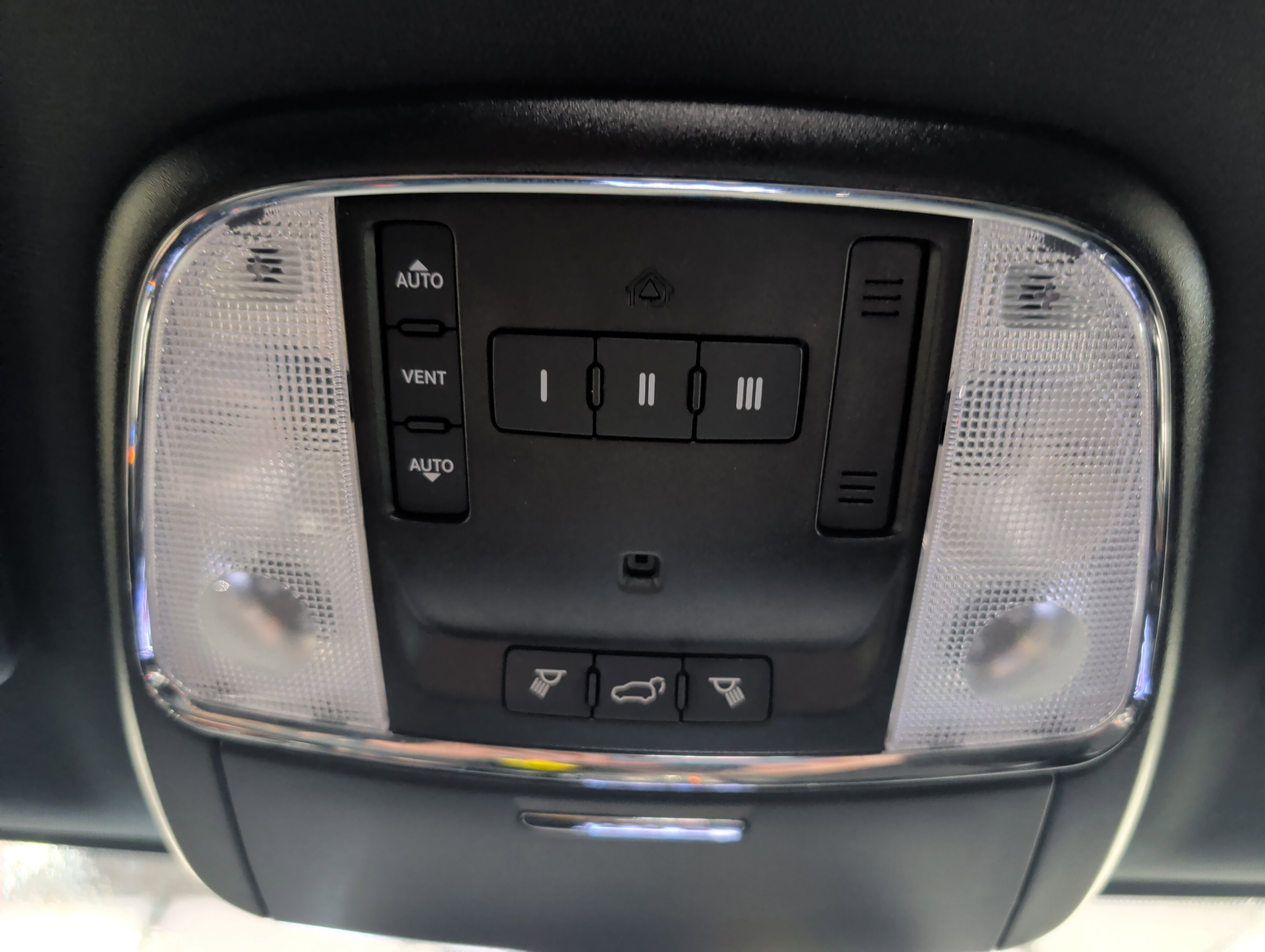 Used 2021 Jeep Grand Cherokee Trailhawk AWD/4WD image 12