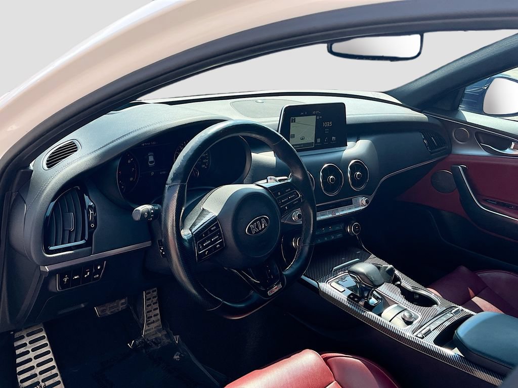 Used 2020 Kia Stinger GT2 AWD/4WD image 9