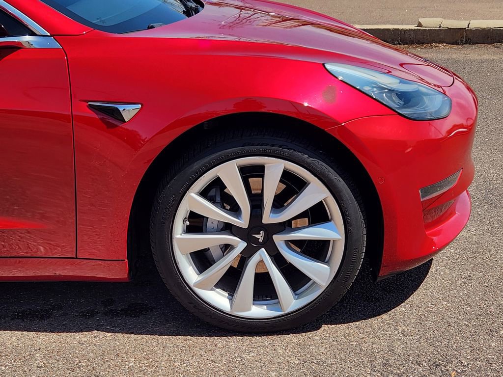 Used 2018 Tesla Model 3 Long Range AWD/4WD image 29