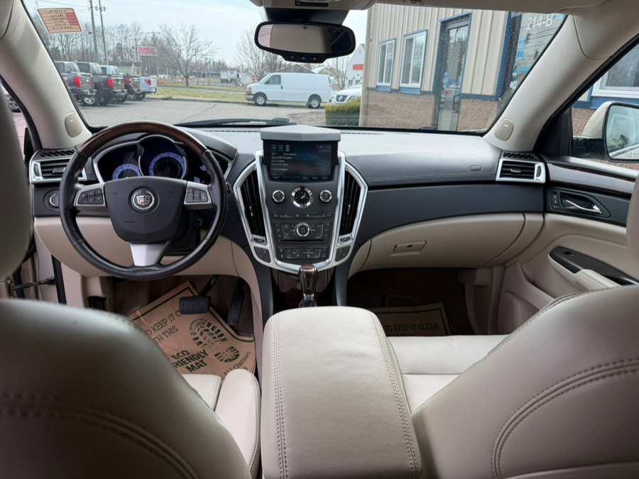 Used 2012 Cadillac SRX Luxury image 22