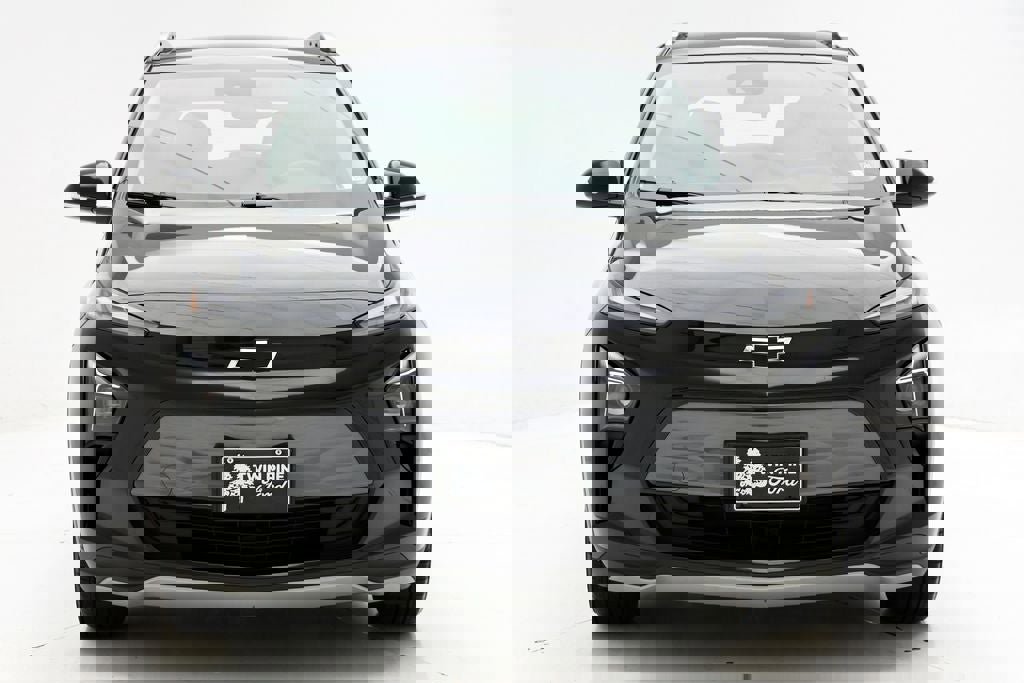 Used 2023 Chevrolet Bolt EUV LT w/ Comfort Package image 4