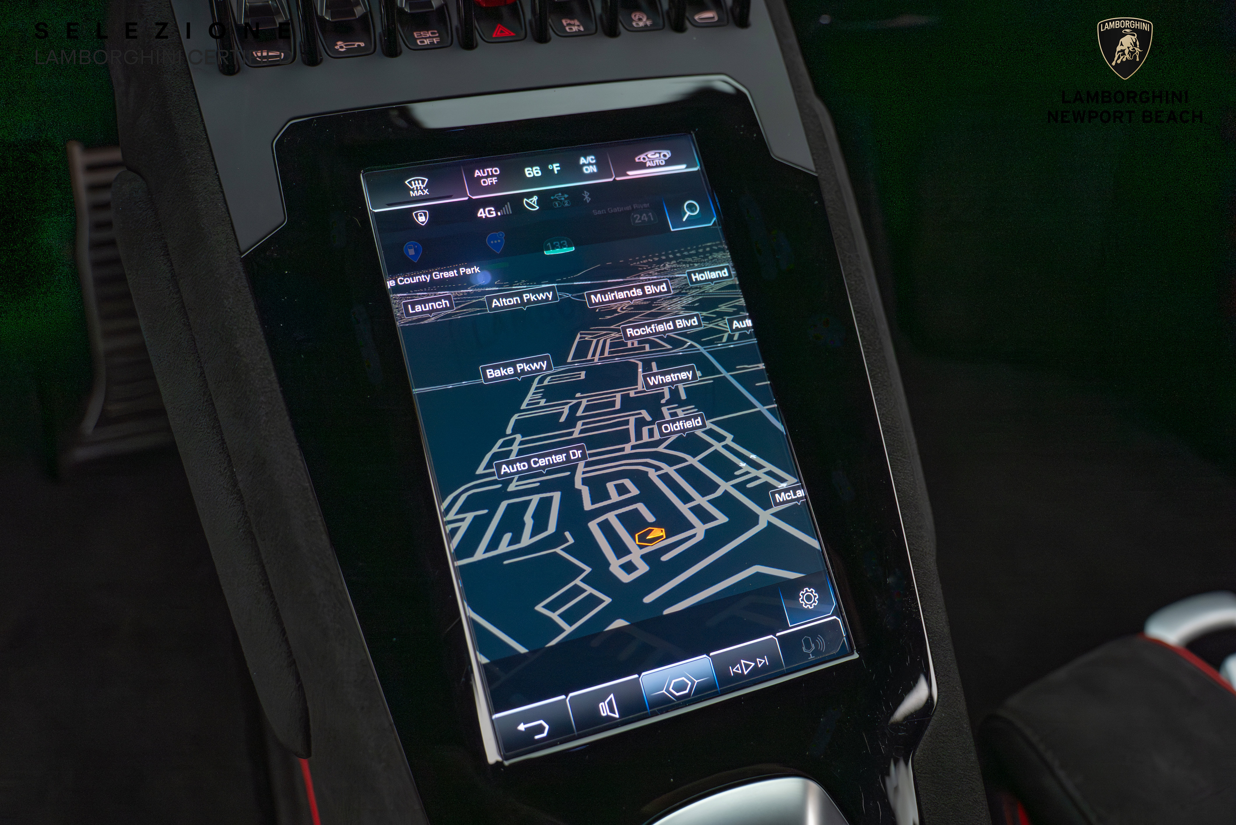 Used 2023 Lamborghini Huracan Tecnica image 28