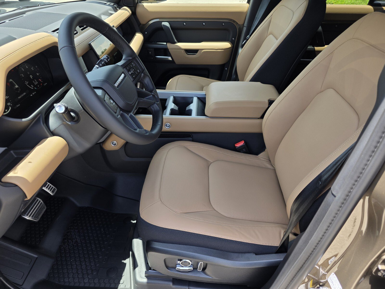 New 2026 Land Rover Defender 130 X AWD/4WD image 10