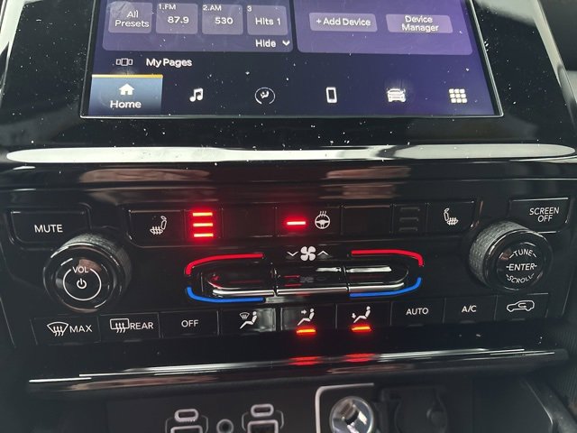 New 2025 Jeep Grand Cherokee L Altitude image 10