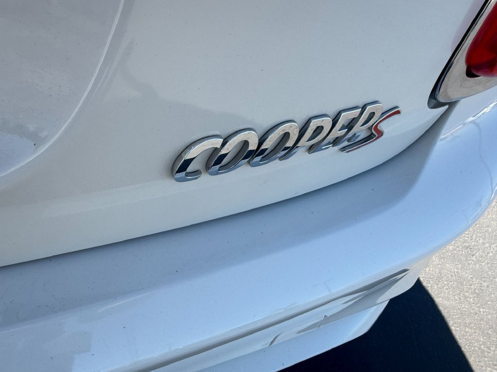 Used 2017 MINI Cooper S FWD image 6