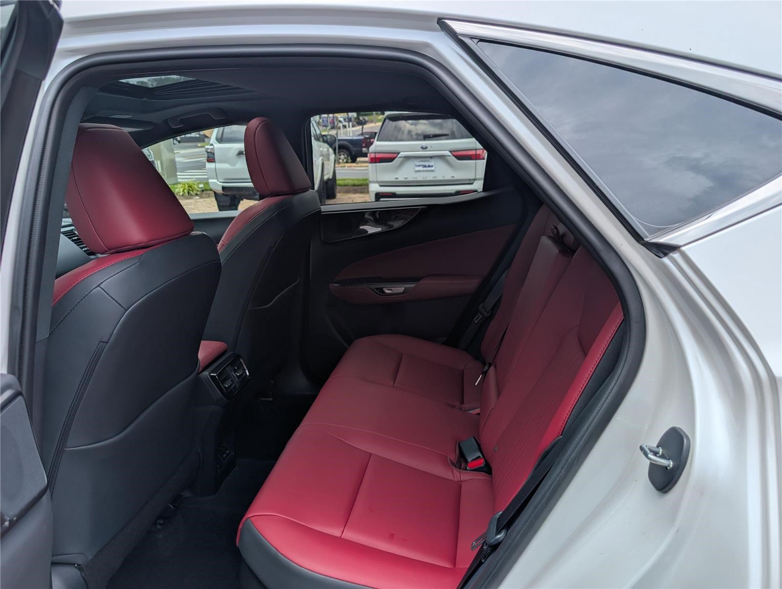 Certified 2025 Lexus NX 350h AWD w/ Cold Area Package image 15