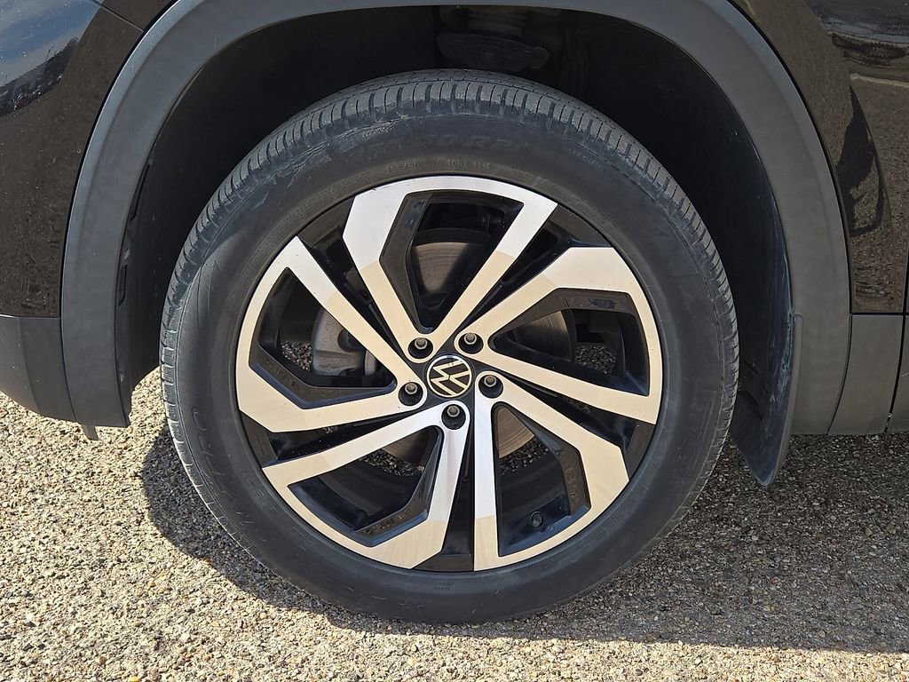 Used 2021 Volkswagen Atlas SEL Premium image 10