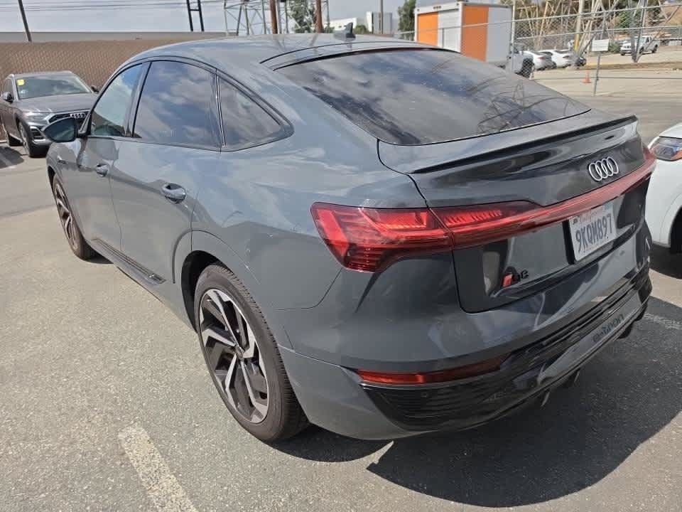 Used 2024 Audi Q8 e-tron Premium Plus AWD/4WD image 7