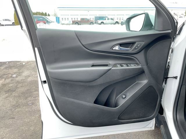 Used 2024 Chevrolet Equinox LT w/ LPO, Floor Liner Package image 9