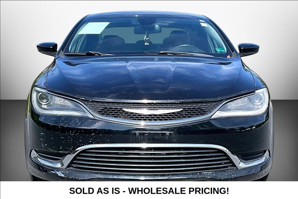 Used 2015 Chrysler 200 Limited FWD image 2