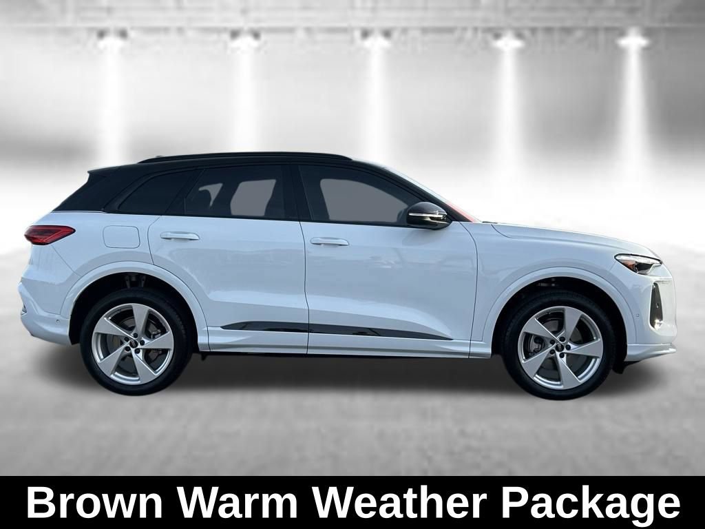 Used 2025 Audi Q5 Premium Plus w/ Premium Plus AWD/4WD image 6