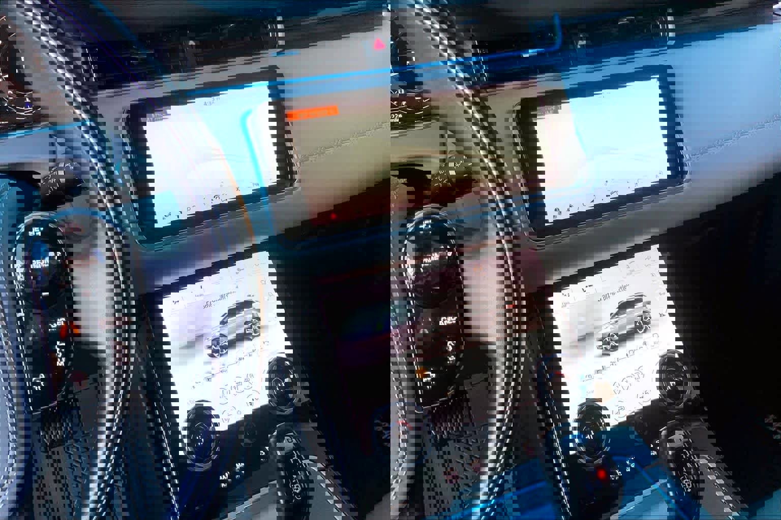 Used 2020 Land Rover Range Rover Evoque SE image 7