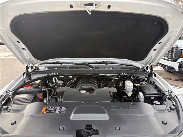 Used 2020 GMC Yukon Denali w/ Open Road Package image 23