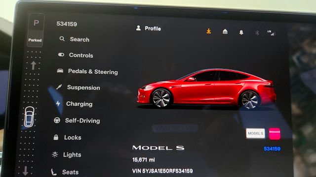 Used 2024 Tesla Model S AWD/4WD image 57