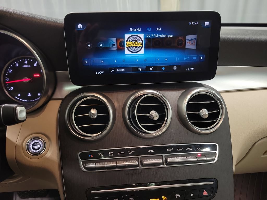 Used 2020 Mercedes-Benz GLC 300 4MATIC image 19