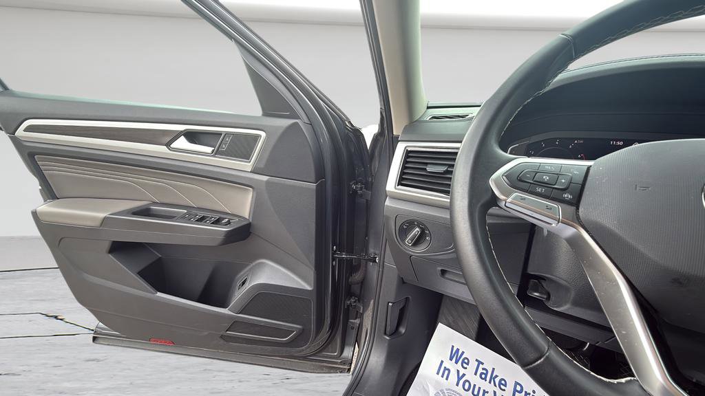 Used 2023 Volkswagen Atlas SE AWD/4WD image 26