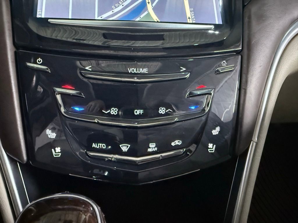 Used 2014 Cadillac XTS Platinum image 22