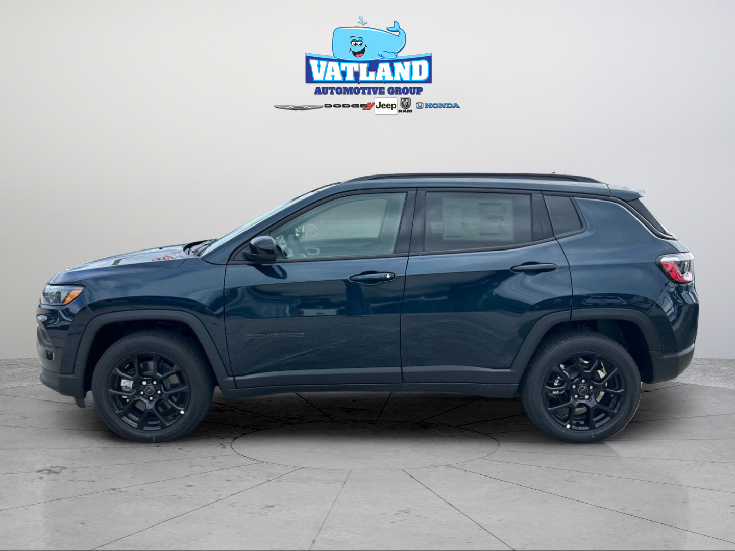 New 2026 Jeep Compass Latitude AWD/4WD image 2