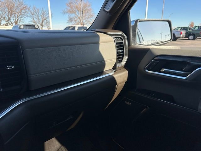 Used 2024 Chevrolet Silverado 1500 LTZ image 26