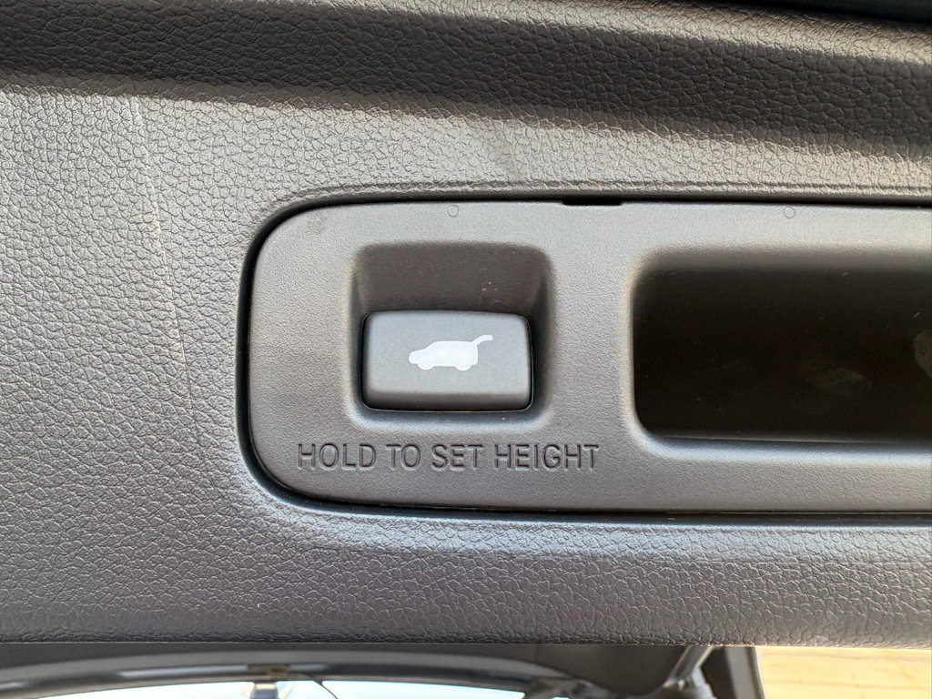 Certified 2025 Honda CR-V Sport Touring image 31