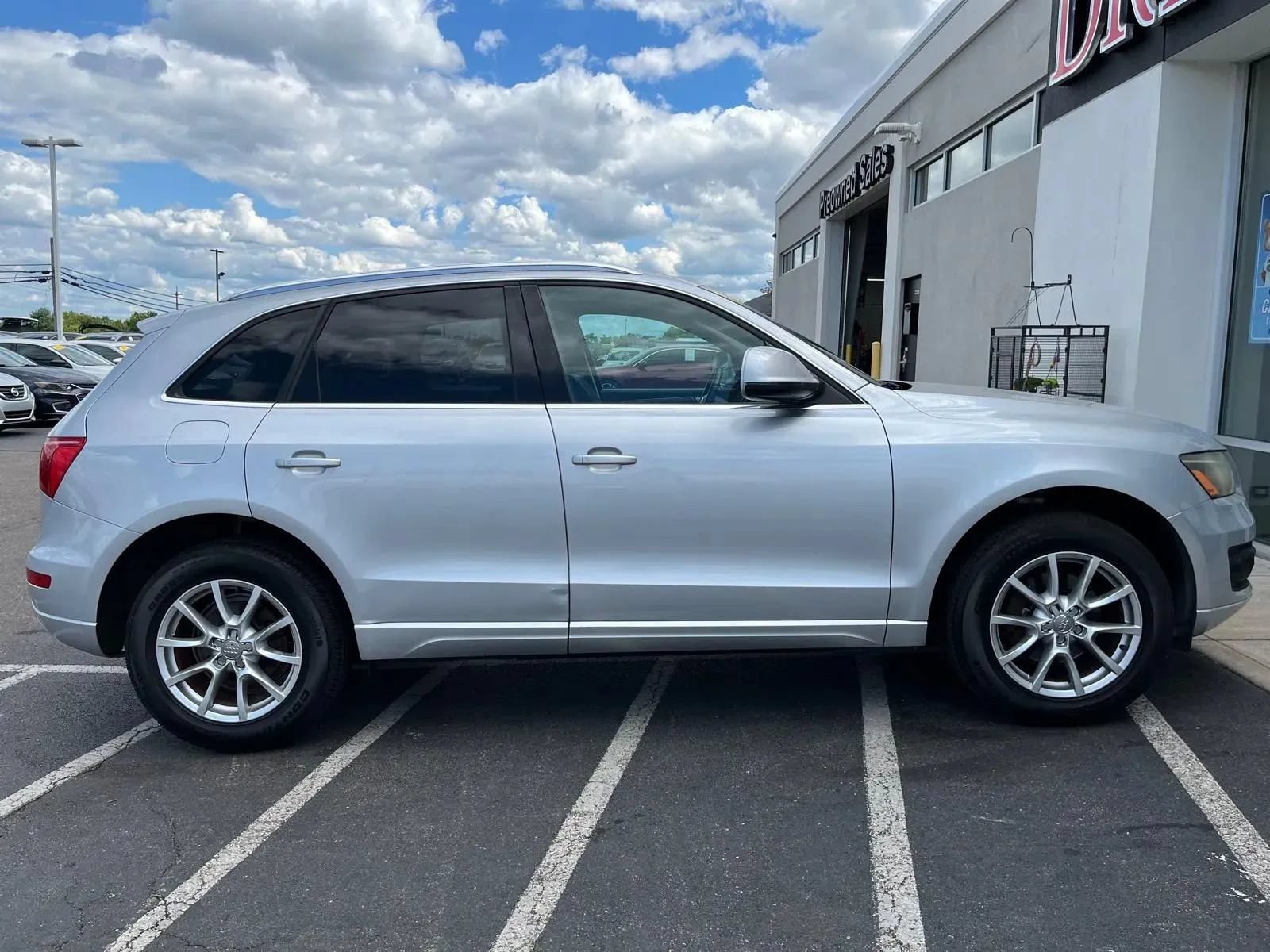Used 2011 Audi Q5 2.0T Premium Plus AWD/4WD image 11