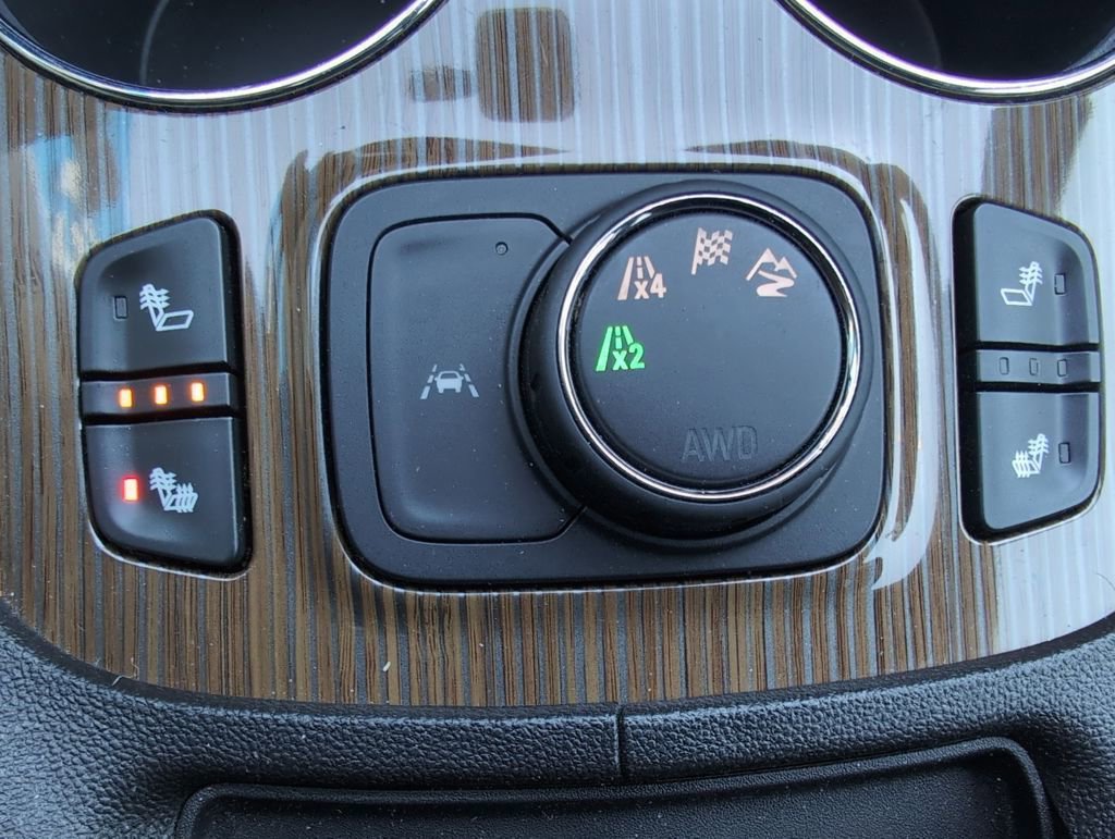 Used 2023 GMC Acadia SLE w/ Driver Convenience Package image 27