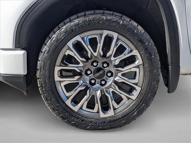 Certified 2022 GMC Sierra 1500 Elevation w/ LPO, Elevation Black Package AWD/4WD image 27
