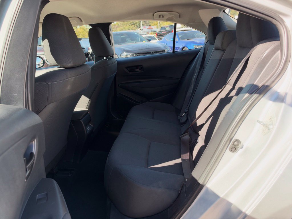 Used 2024 Toyota Corolla LE FWD image 24