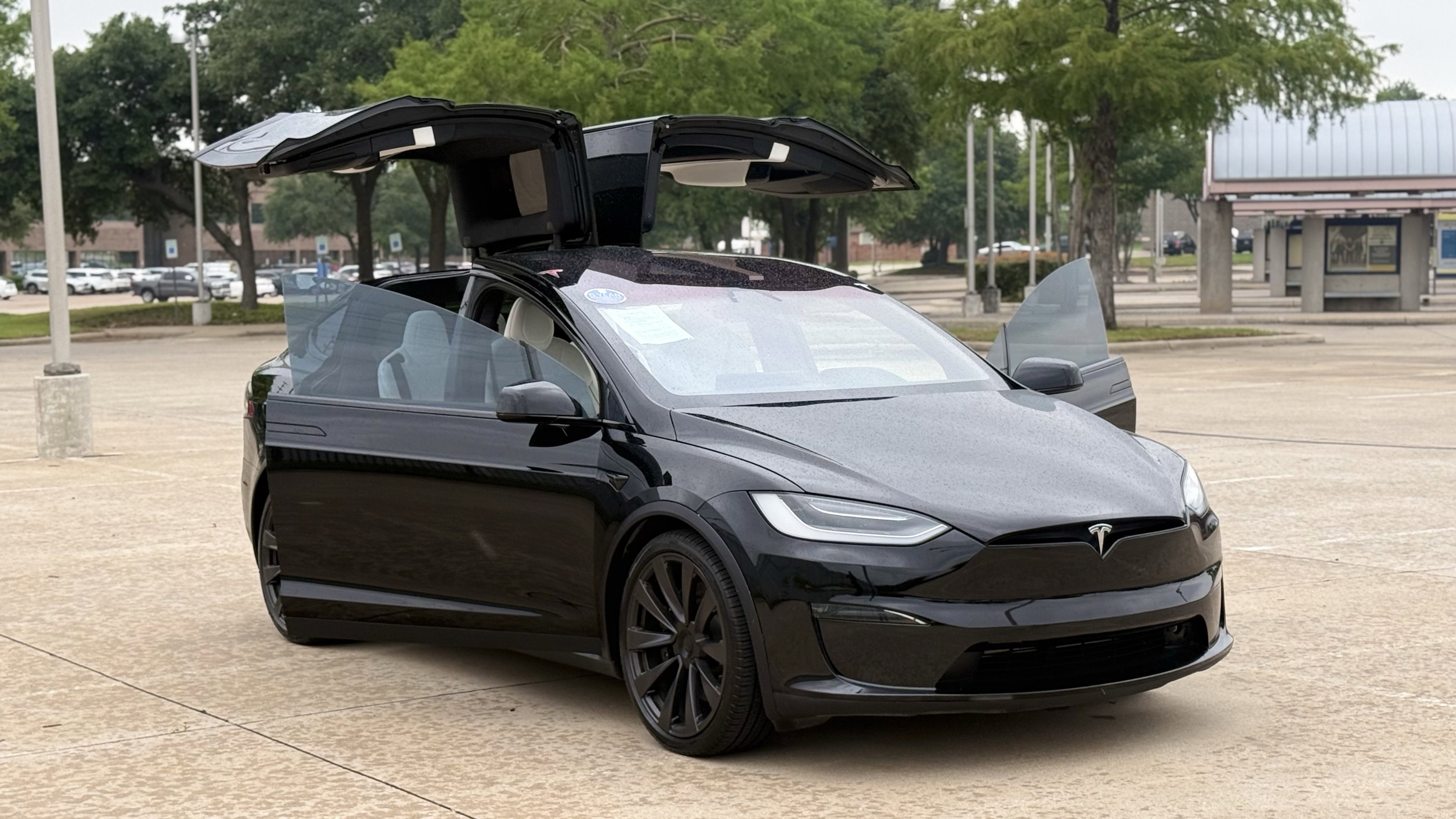 Used 2022 Tesla Model X Plaid AWD/4WD image 17