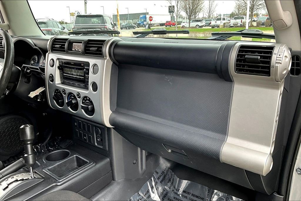 Used 2007 Toyota FJ Cruiser 2WD image 24