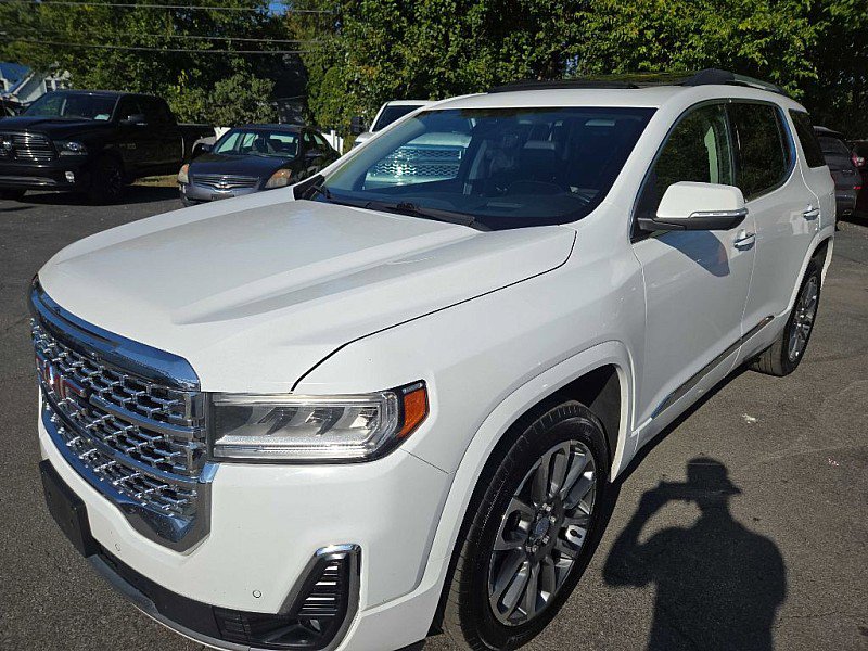 Used 2021 GMC Acadia Denali image 4