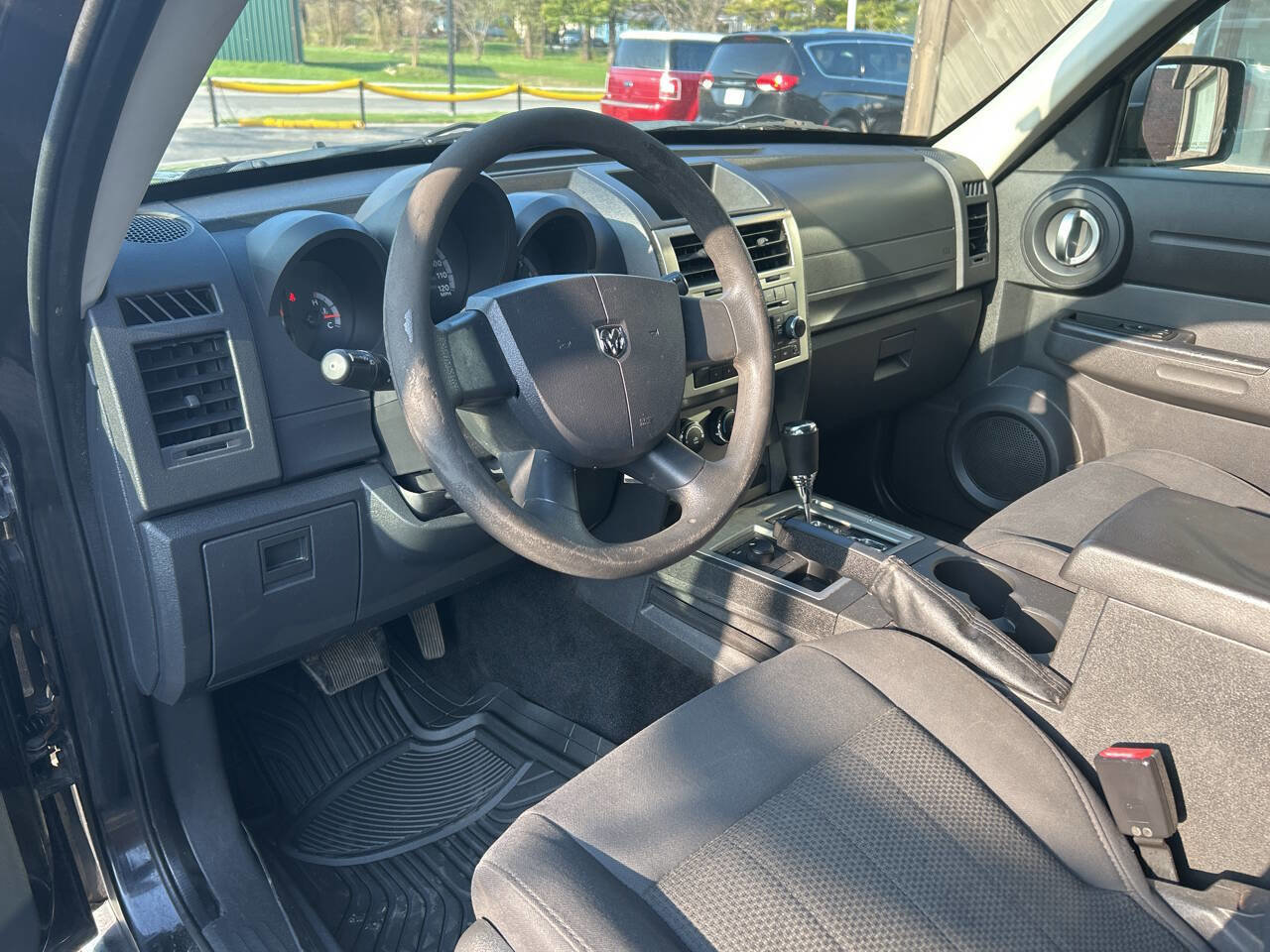 Used 2011 Dodge Nitro Heat image 10