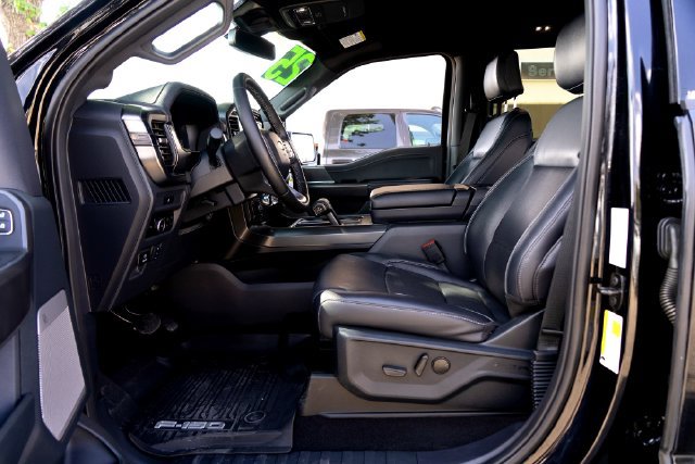 Used 2025 Ford F150 Lariat w/ Equipment Group 501A Mid AWD/4WD image 8