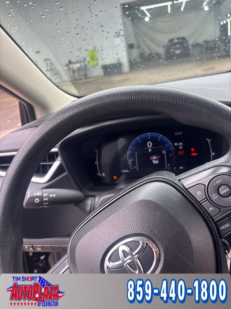 Used 2026 Toyota Corolla LE FWD image 23
