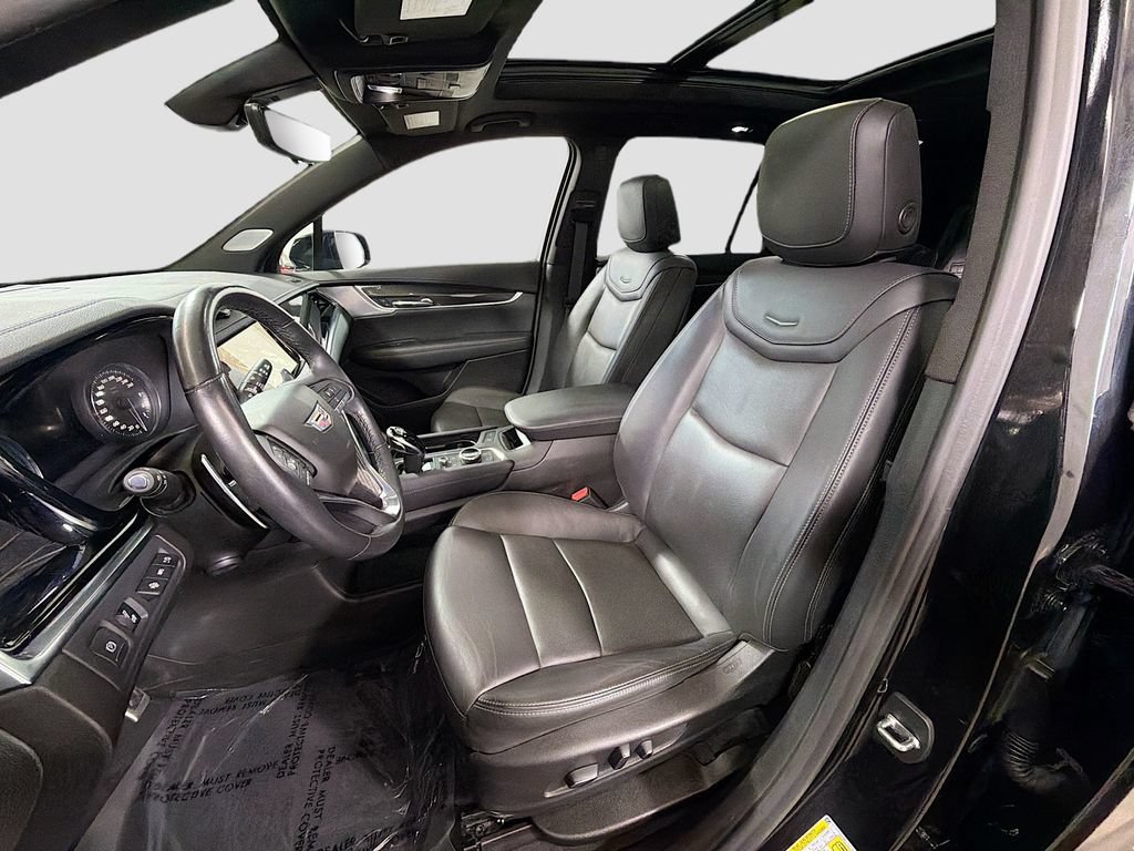 Certified 2024 Cadillac XT6 Sport w/ Technology Package AWD/4WD image 23