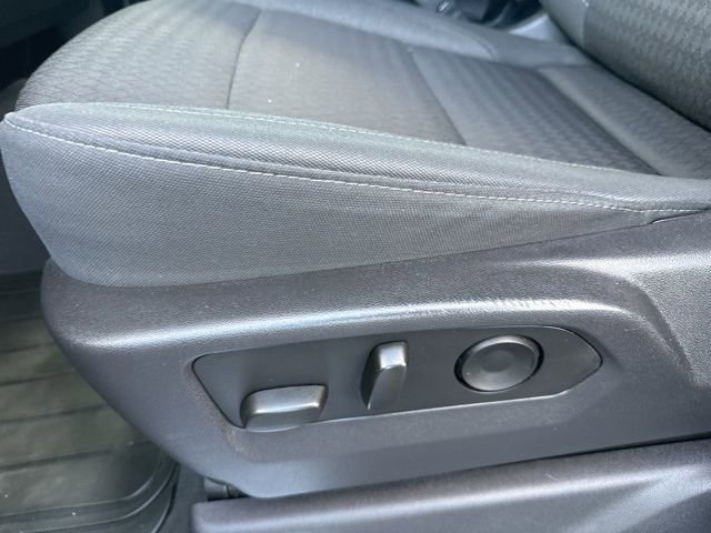 Used 2025 Chevrolet Silverado 1500 LT image 14