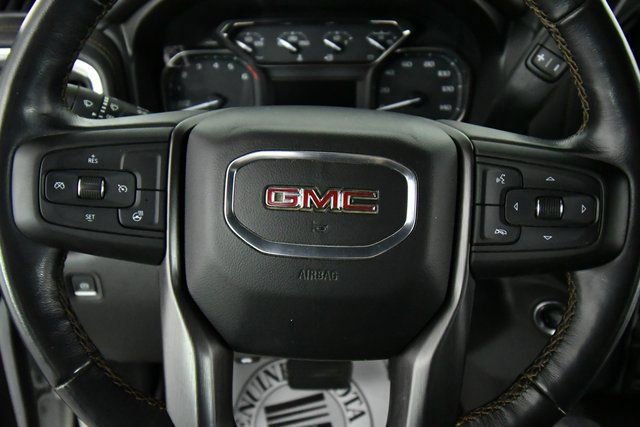 Used 2020 GMC Sierra 1500 AT4 w/ AT4 Premium Package image 2
