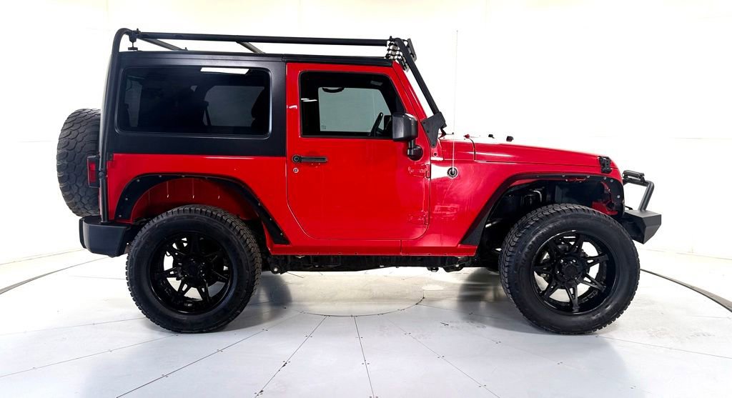 Used 2016 Jeep Wrangler Sport w/ Quick Order Package 24S AWD/4WD image 2