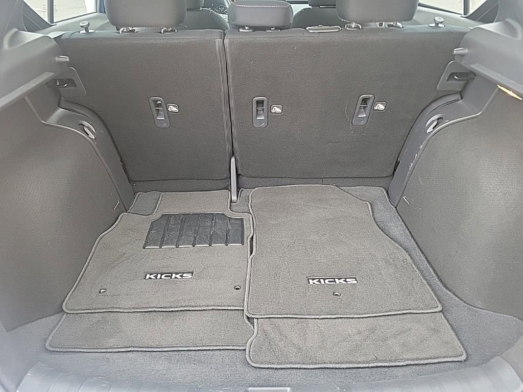 Certified 2024 Nissan Kicks SR image 21